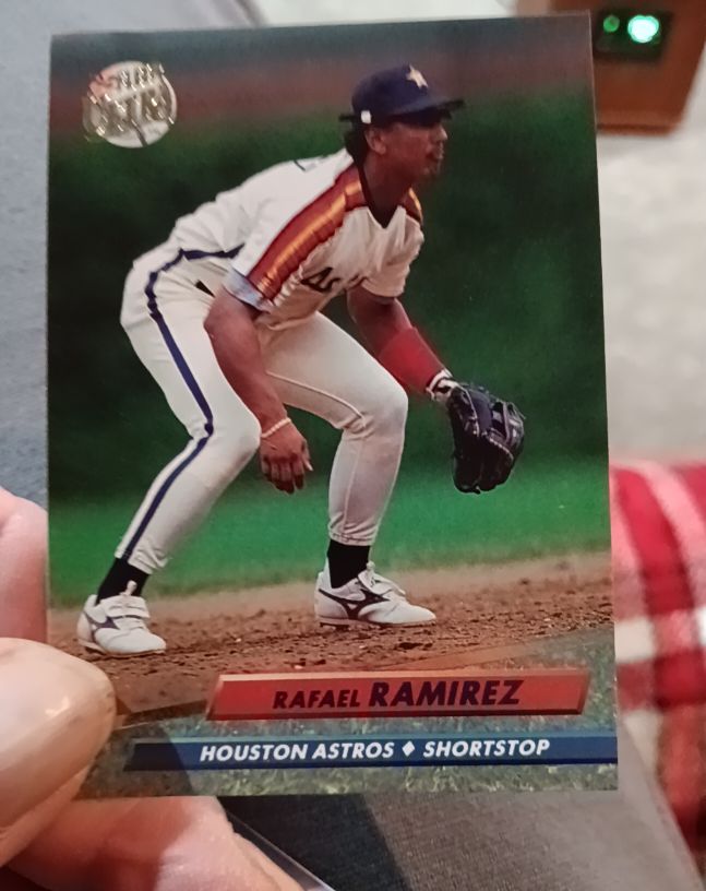 1992 Fleer Ultra #495 Rafael Ramirez — front