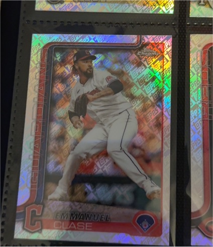 2025 Topps Chrome #135 Emmanuel Clase — front