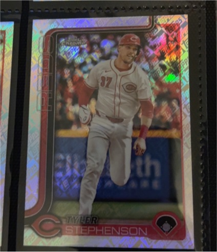 2025 Topps Chrome #112 Tyler Stephenson — front