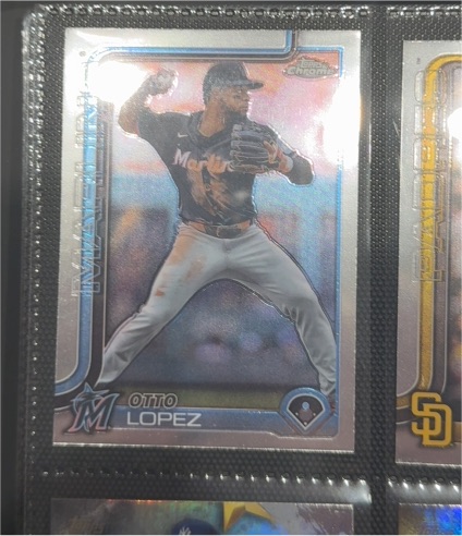 2025 Topps Chrome #134 Otto Lopez — front