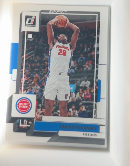 2022 Donruss #44 Isaiah Stewart — front