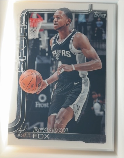 2025-26 Topps #196 De'Aaron Fox — front