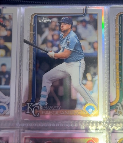 2025 Topps Chrome #165 Vinnie Pasquantino — front