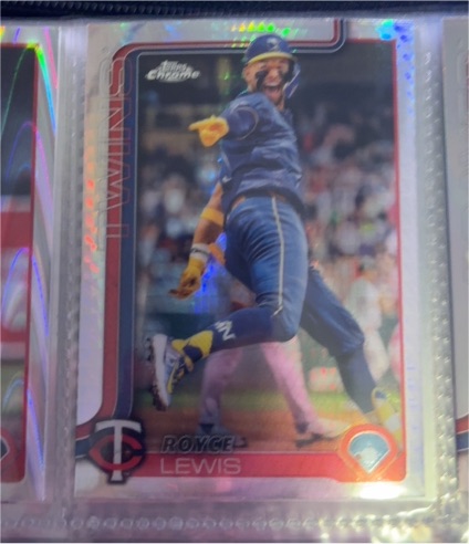 2025 Topps Chrome #254 Royce Lewis — front