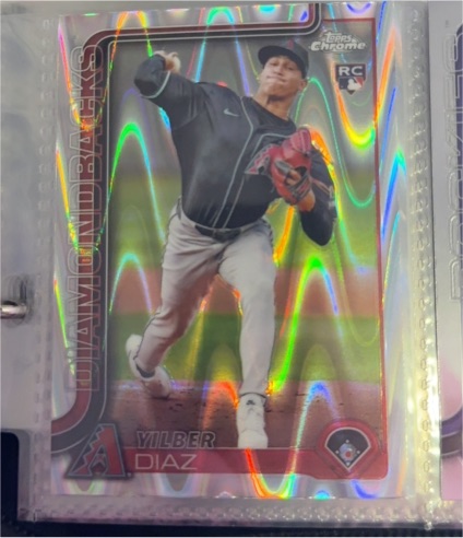 2025 Topps Chrome #8 Yilber Diaz — front