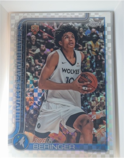 2025-26 Topps Chrome #267 Joan Beringer — front