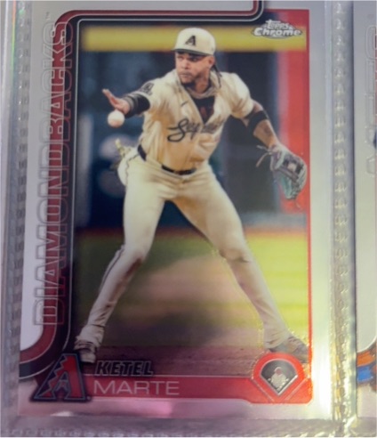 2025 Topps Chrome #272 Ketel Marte — front