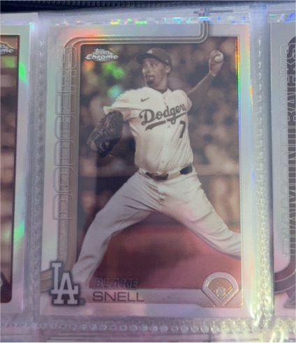 2025 Topps Chrome #175 Blake Snell — front