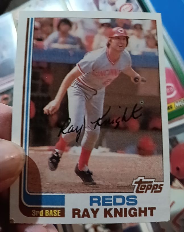 1982 Topps #525 Ray Knight — front