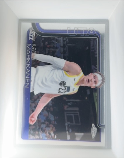 2025-26 Topps Chrome #238 Lauri Markkanen — front