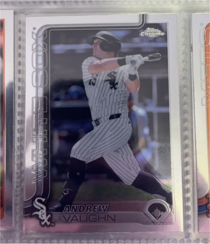 2025 Topps Chrome #235 Andrew Vaughn — front