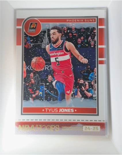 2024-25 Panini NBA Hoops #146 Tyus Jones — front