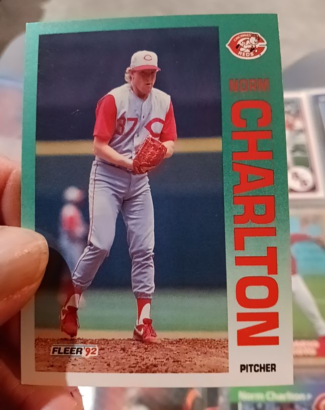 1992 Fleer #402 Norm Charlton — front