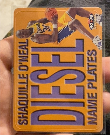 1999-00 Hoops #10NP Shaquille O'Neal Name Plates — front