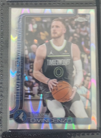2025-26 Topps Chrome #145 Donte DiVincenzo — front