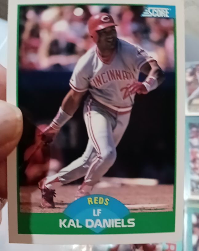 1989 Score #7 Kal Daniels — front