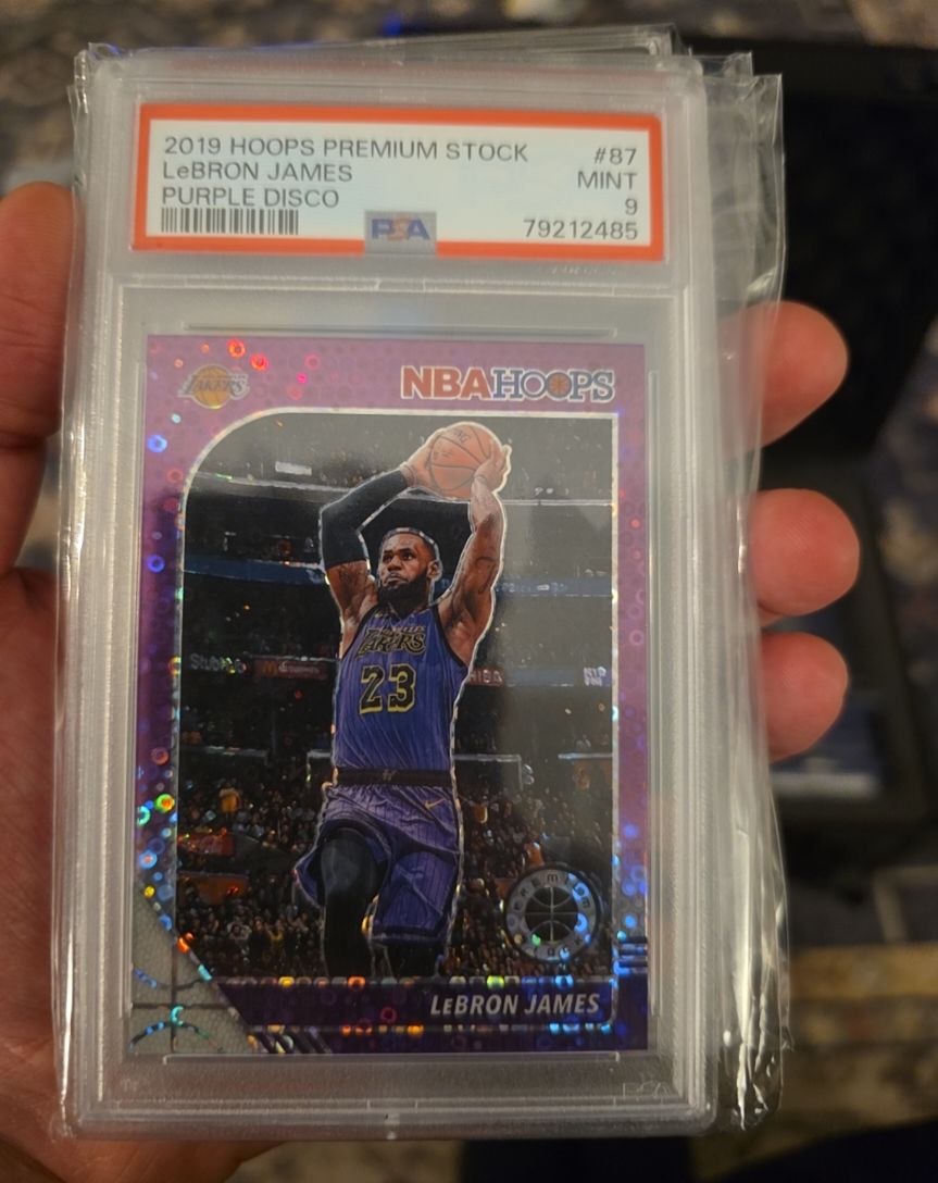 2019 Hoops Premium Stock #87 LeBron James Purple Disco — front