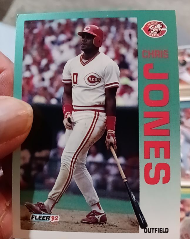 1992 Fleer #410 Chris Jones — front