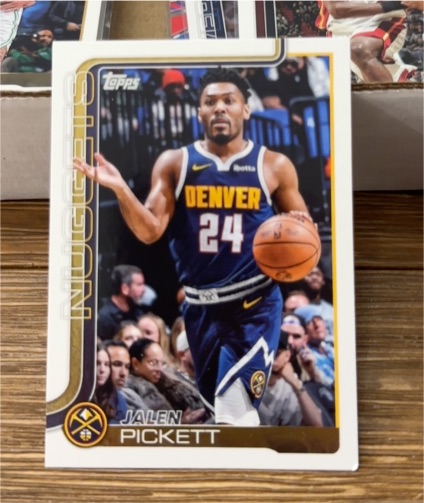 2025-26 Topps #107 Jalen Pickett — front