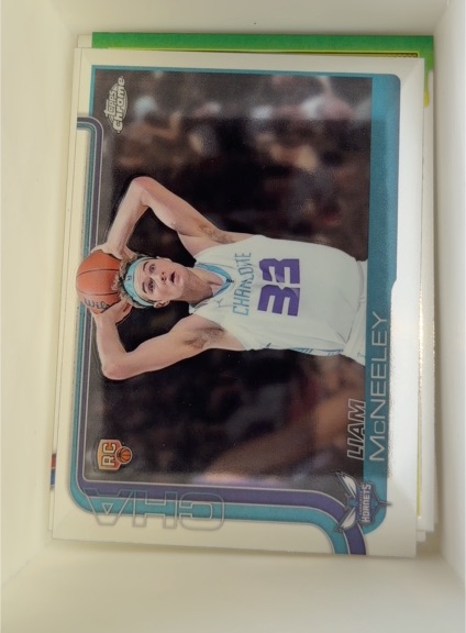 2025-26 Topps Chrome #279 Liam McNeeley — front