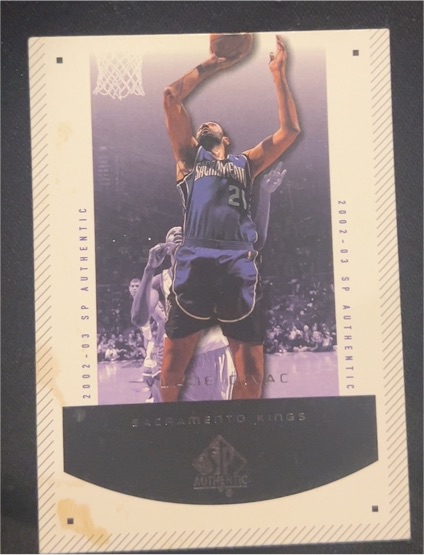 2002 SP Authentic #81 Vlade Divac Sacramento Kings — front