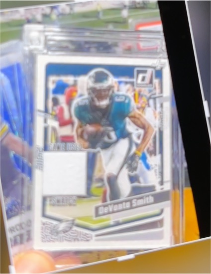 2023 Panini Donruss #240 DeVonta Smith — front