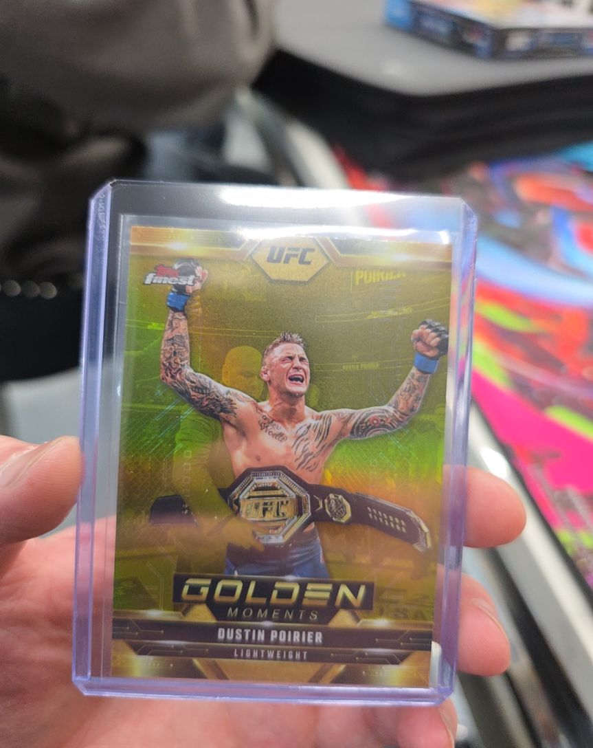 2025 Topps Finest UFC #GM-20 Dustin Poirier Golden Moments — front