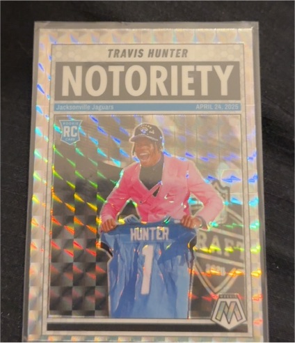 2025 Panini Mosaic Notoriety #12 Travis Hunter — front