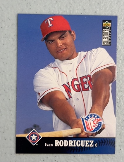 1997 Upper Deck Collector's Choice #243 Ivan Rodriguez — front