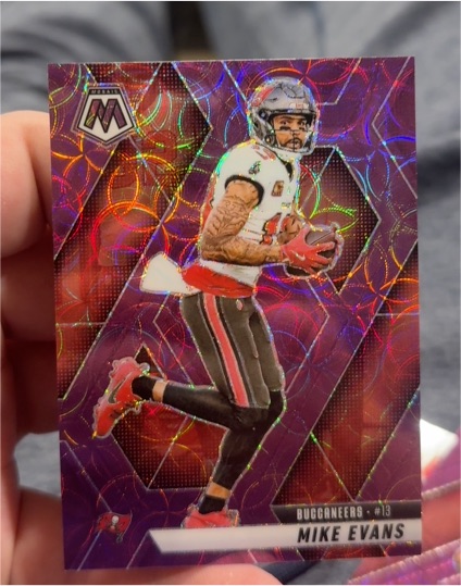 2025 Panini Mosaic #13 Mike Evans — front