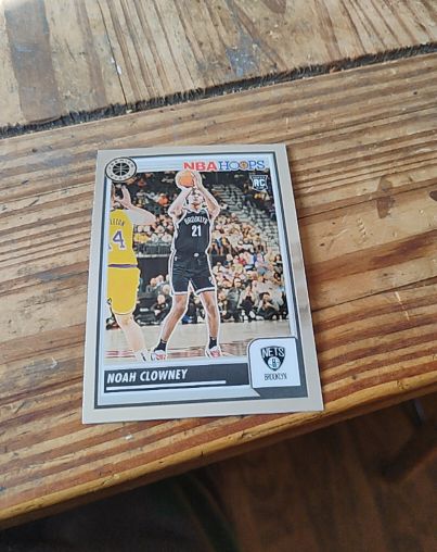 2023-24 Panini NBA Hoops Premium Stock #243 Noah Clowney — front