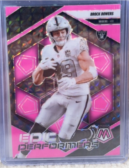 2025 Panini Mosaic Epic Performers #4 Brock Bowers — front