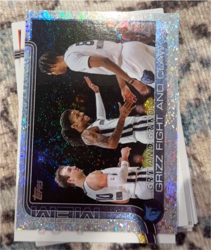 2025-26 Topps #298 Grit and Grind: Grizz Fight and Claw — front