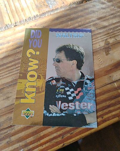 1995 Upper Deck #170 Darrell Waltrip — front