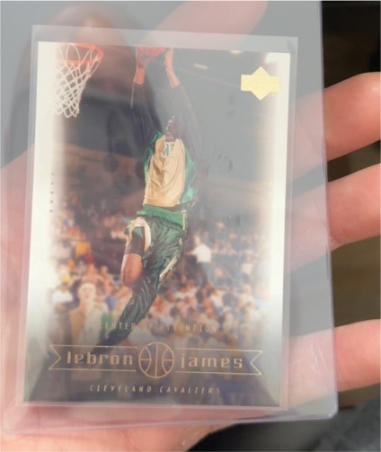2003 Upper Deck Box Set #4 LeBron James — front