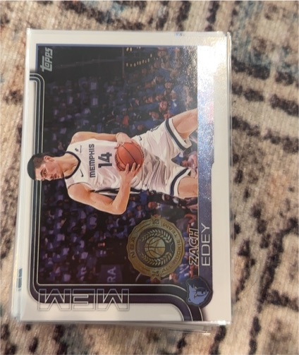 2025-26 Topps #186 Zach Edey — front