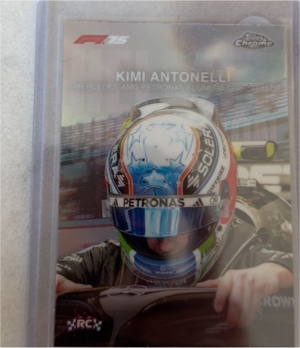 2025 Topps Chrome Formula 1 #HC-1 Kimi Antonelli Helmet Collection — front