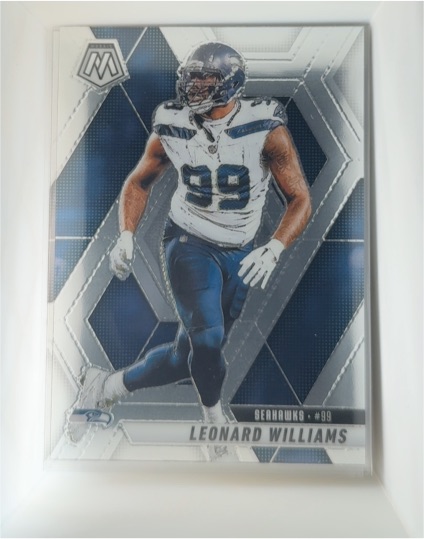 2025 Panini Mosaic #61 Leonard Williams — front