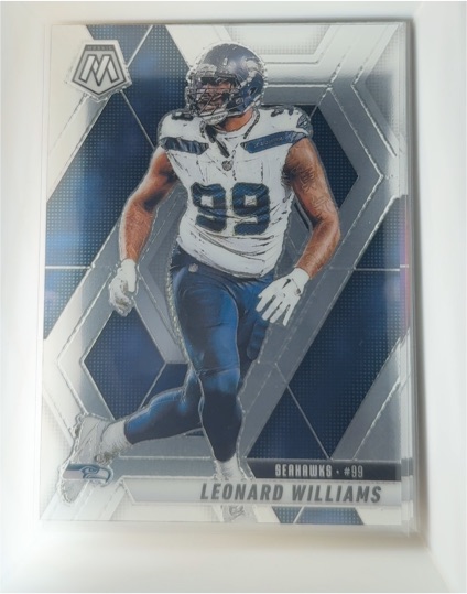 2025 Panini Mosaic #61 Leonard Williams — front