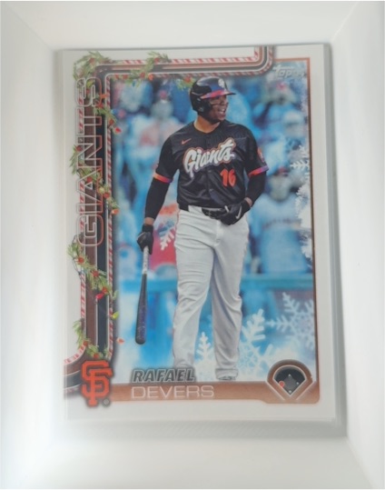 2025 Topps Holiday #H190 Rafael Devers — front