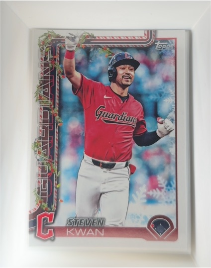 2025 Topps Holiday #H143 Steven Kwan — front