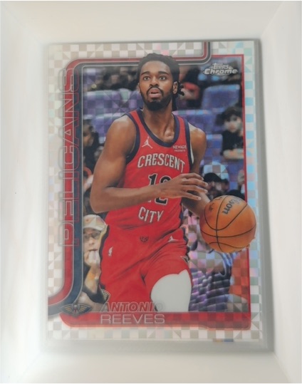 2025-26 Topps Chrome #108 Antonio Reeves — front