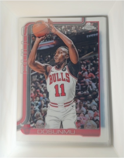 2025-26 Topps Chrome #95 Ayo Dosunmu — front