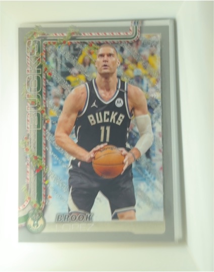 2025-26 Topps Holiday #H47 Brook Lopez — front