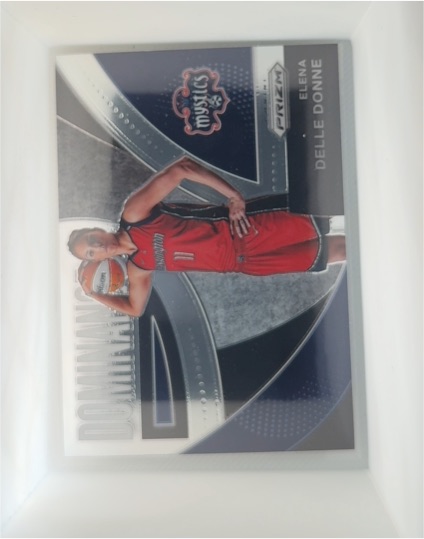 2022 Panini Prizm WNBA #2 Elena Delle Donne Dominance — front