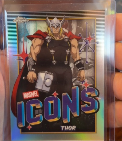 2025 Topps Chrome Marvel Icons #MI-3 Thor Odinson — front