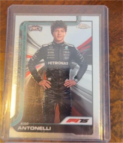 2025 Topps Chrome Formula 1 #8 Kimi Antonelli — front