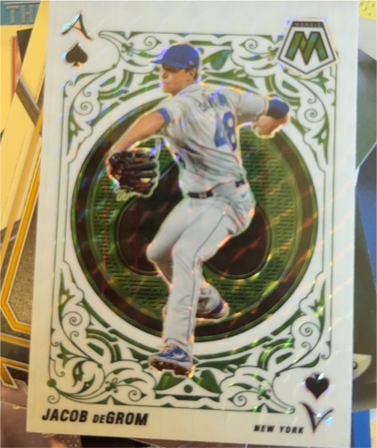 2022 Panini Mosaic #A-1 Jacob deGrom Aces Green Mosaic — front