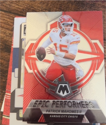 2023 Panini Mosaic Epic Performers #EP-PM Patrick Mahomes II — front