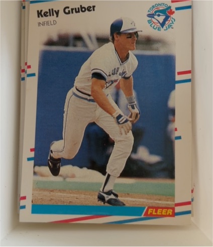 1988 Fleer #111 Kelly Gruber — front